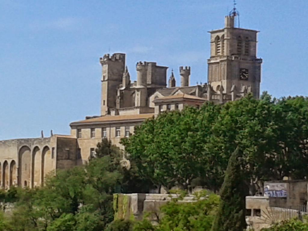 Rever A Beziers Centre Ville Et Gare Zewnętrze zdjęcie